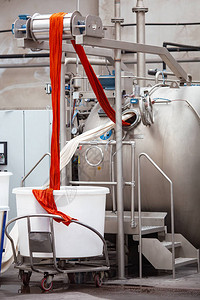 纺织厂在纺纱生产线和旋转机械设备生产公司背景图片