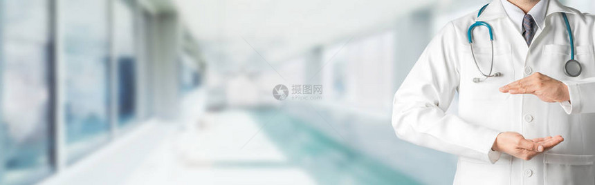 医院的男医生打开手掌为您的文本和设计建立复制空间医疗保健业图片