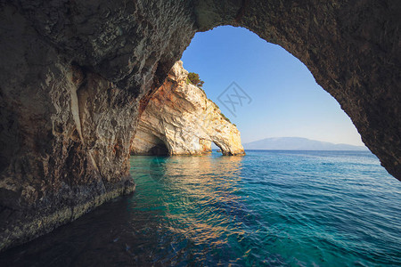 希腊ZakynthosZante岛的AgiosNikola图片