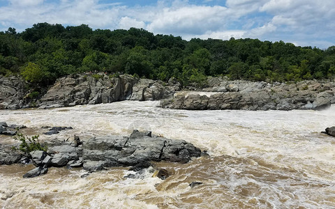 美国马里兰州大瀑布的波托马茨河图片
