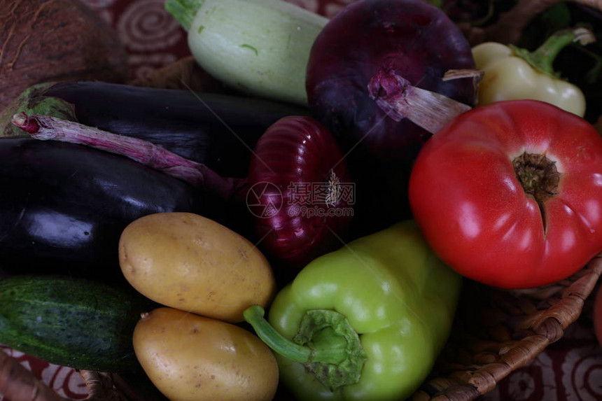 篮子里的蔬菜新鲜蔬菜图片