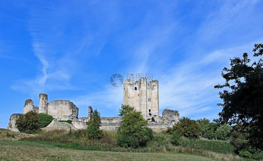 城堡是一座级保护的诺曼中世纪城堡图片