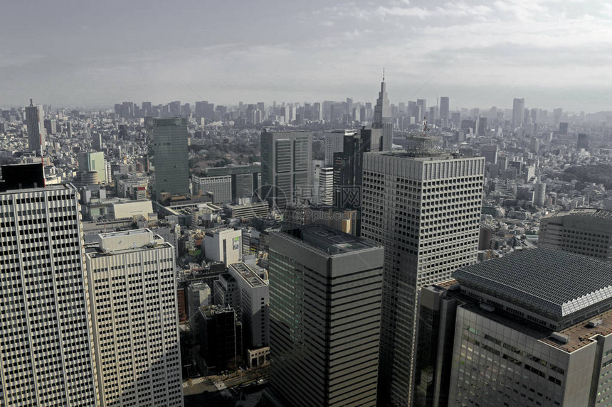 在新宿的高层建筑组以凉图片