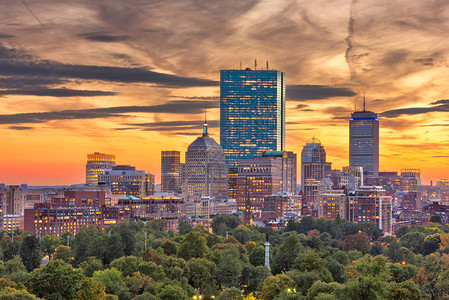 波士顿马萨诸塞州美国市中心天线在图片