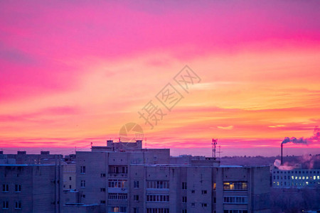 夕阳红云城市建筑图片