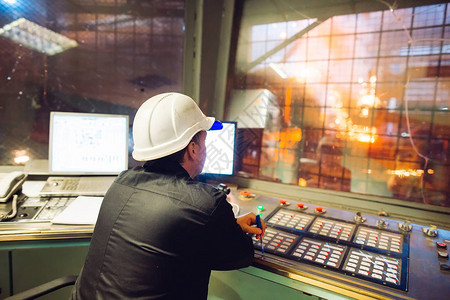 控制面板钢铁生产厂图片
