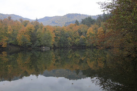 秋天的Yedigoll图片