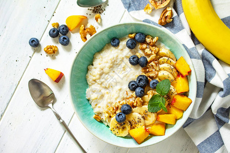 早餐健康食品素食主义者碱饮食品概念图片