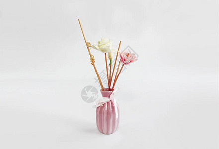陶瓷粉色花瓶中用于芳图片