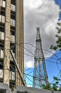 一座160米高的独立式钢斜纹结构广播塔图片