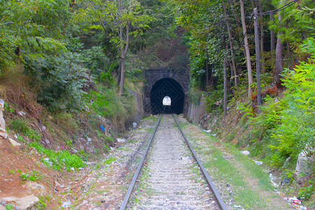火车方式和隧道土耳其图片