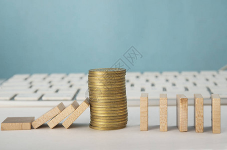 与CoinStack公司和木块公司一起提出财务图片