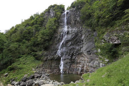 阿尔哈维瀑布是东黑海最壮观的瀑布土耳其阿廷背景