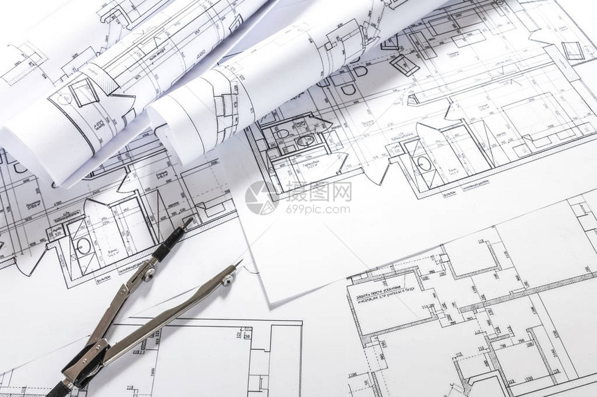 建筑师设计工作绘图草计划蓝图并在建筑师工作室制作图片