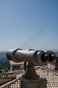 双筒望远镜以观景城市看城市近景双筒望图片