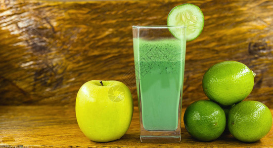 绿色果汁排毒图片