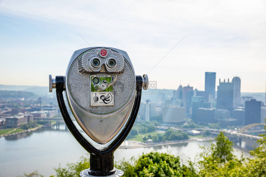 匹兹堡市中心鸟瞰图公园双筒望远镜图片