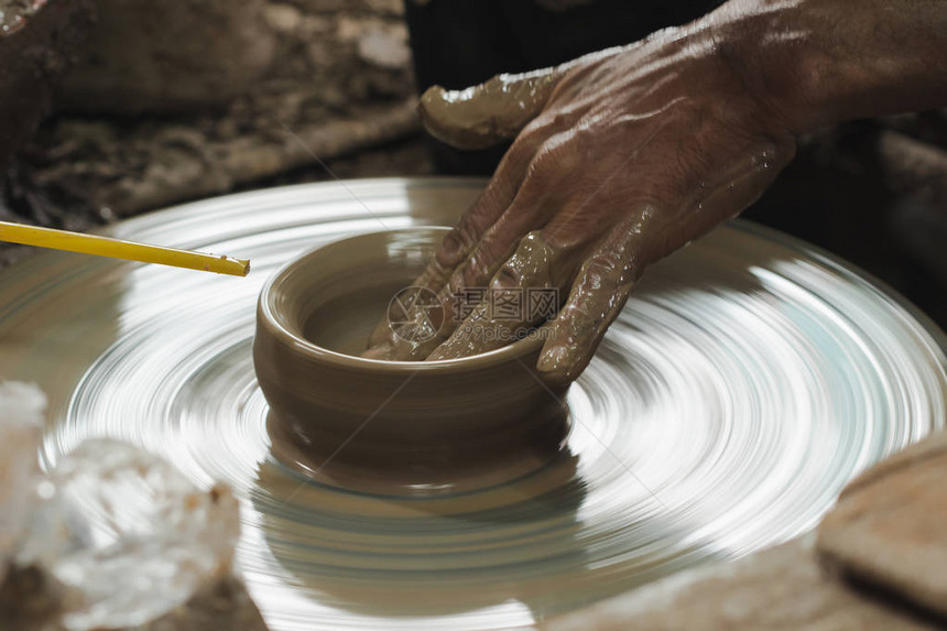 手工制造陶器图片