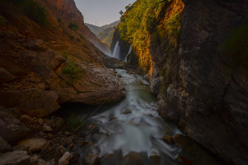 Kapuzbasi瀑布Kayse图片