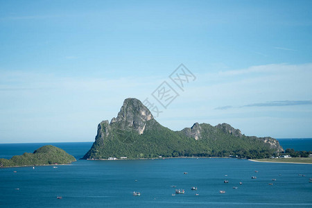 泰国PrachuapKhiriKhan的AoPrachap海湾景图片