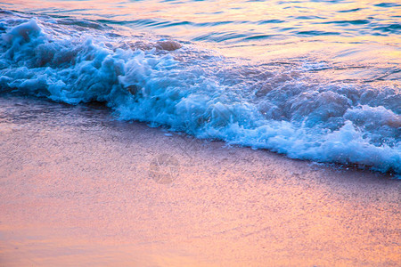 海边日落沙滩清水日图片