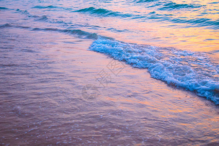 海边日落沙滩清水日图片