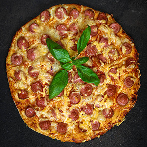 香肠和奶酪热新鲜食物热披萨顶端视图片