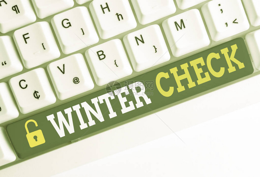 手写文本冬季检查概念照片最冷季节维护准备雪铲Hiemal白色pc键盘图片