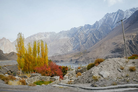 Baltistan的秋天季节图片