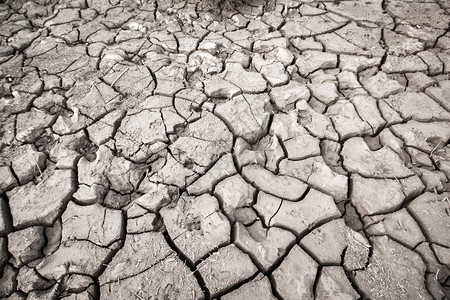干裂地球的质地沙漠干旱时间和全球变暖的概图片