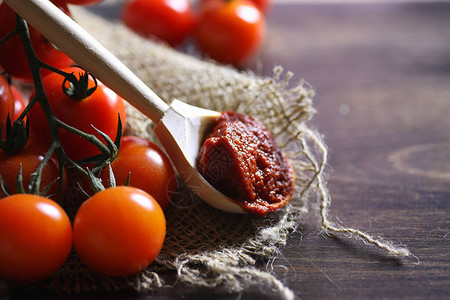 红西番茄番茄和意粉加香图片