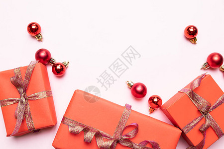 圣诞红礼盒图片
