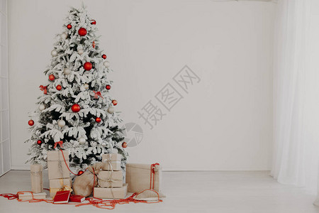 圣诞树冬季2019年装饰礼物冯图片