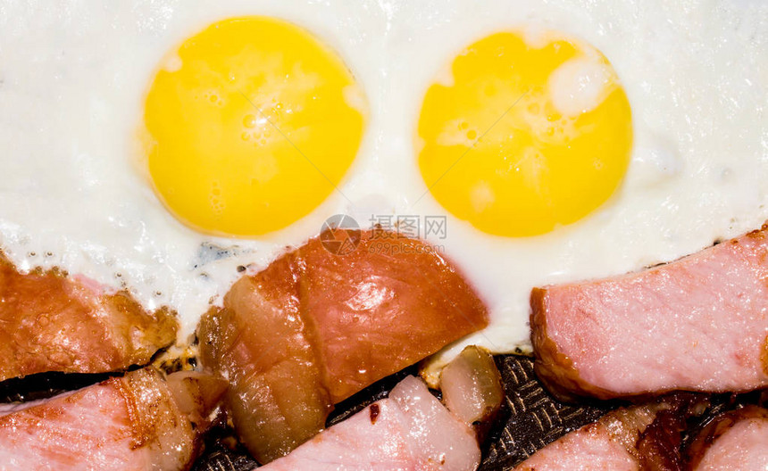 用香肠煎鸡蛋烤碳酸盐烤图片