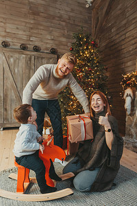 主题家庭节日新年和圣诞节图片