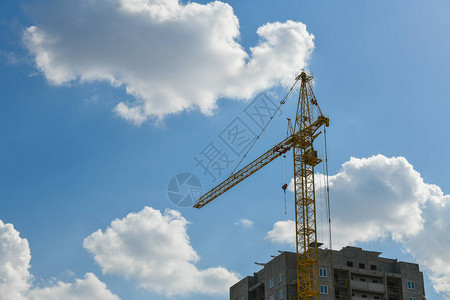 高楼建筑起重机背景图片