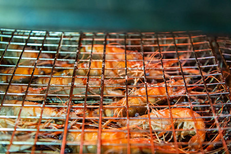 盐煮活虾捕虾捕虾图片