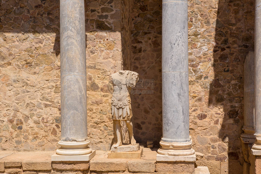 西班牙梅里达的古罗马剧院由罗马人于图片