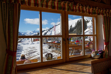 从奥地利Gastein滑雪胜地高山饭店的图片