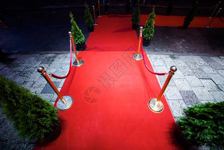 颁奖仪式红地毯节日活动或名人入场概念图片