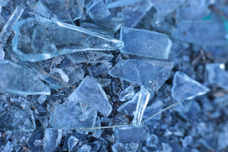 小尖玻璃碎片冰块图片