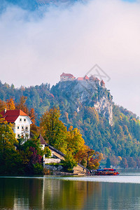 中世纪布莱德城堡在斯洛文尼亚高清图片