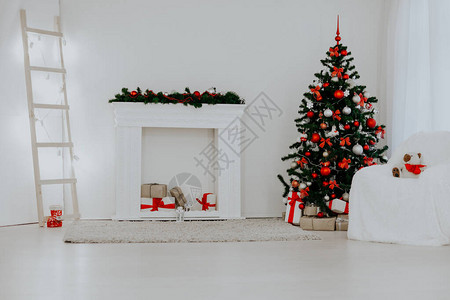 为圣诞节假期装饰的房间树礼物201图片