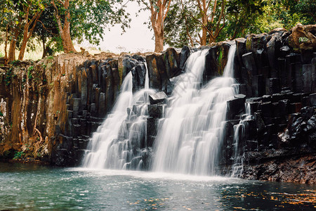 毛里求斯的罗切斯特瀑布连带瀑布和图片