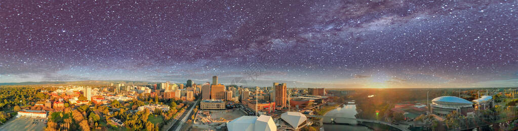 在澳洲南部的星光之夜对阿德莱进行美丽的高清图片