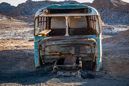 智利阿塔卡马沙漠废弃图片
