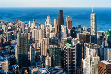 房地产和企业建设的商业理念美国芝加哥蓝天下的城市天际图片