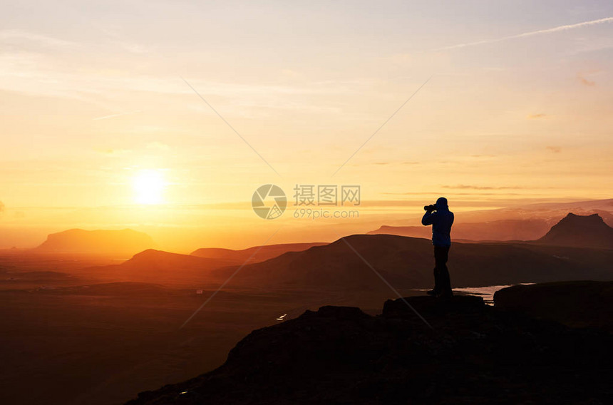 以数字摄影机拍摄的自然摄影师图片