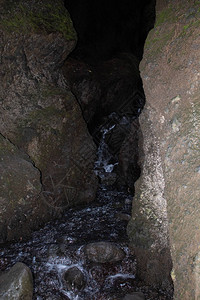 冰岛斯奈山半岛的峡谷图片