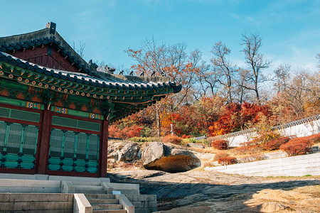 韩国首尔秋天的庆熙宫图片